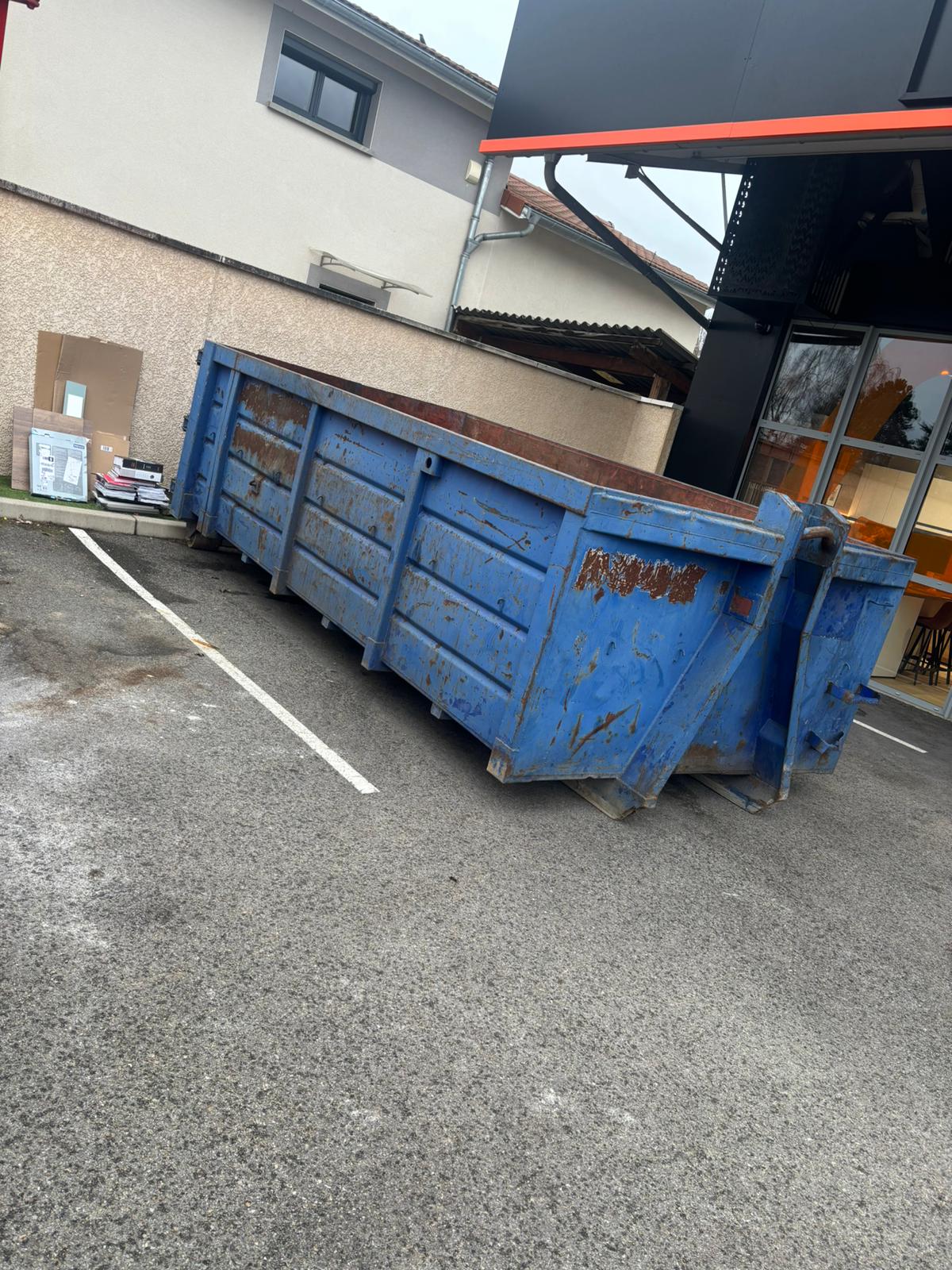 Location Benne Standard Lyon